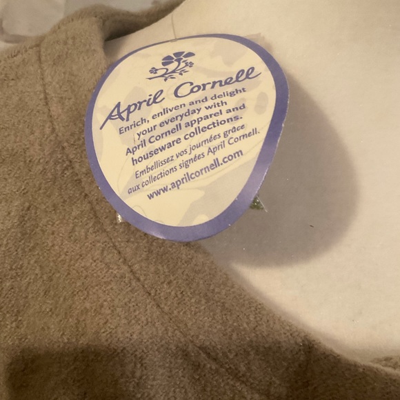 “APRIL CORNELL” 100% Wool Beaded Sweater. - Picture 7 of 14